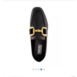 Brand new still in box Mia Matea loafers